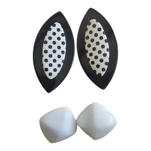 1980's Women's Clip On Earrings.